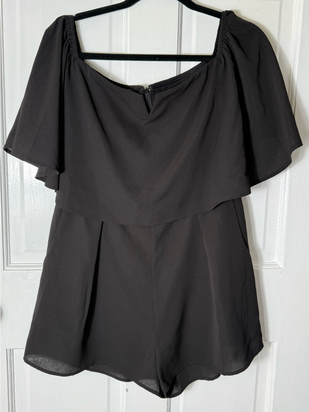 eesome Black Off-Shoulder Romper with Flounce Bodice - Picture 7 of 8